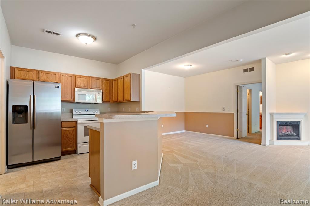 29532 Nottingham Court, Livonia, MI 48152 — Photo 15