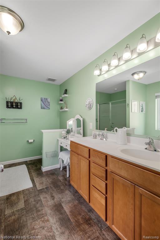 13456 Stamford Road, Belleville, MI 48111 — Photo 17