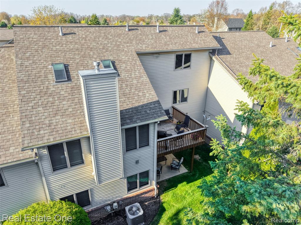 2243 Willow Tree Drive - Photo 4