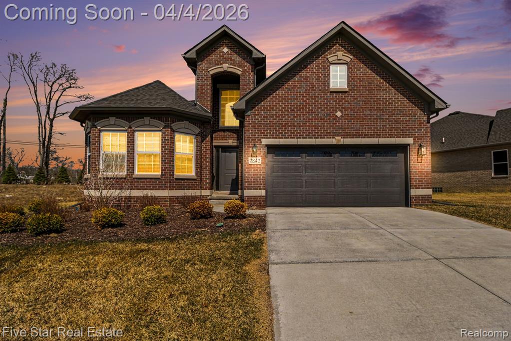 7842 Trailside Court, West Bloomfield, MI 48323 — Photo 2