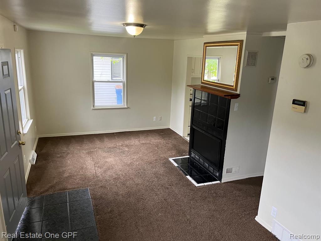 8685 DODGE Avenue, Warren, MI 48089 — Photo 8
