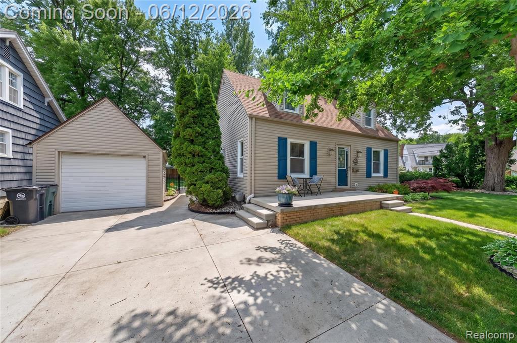 407 Waverley Avenue, Royal Oak, MI 48067 — Photo 8