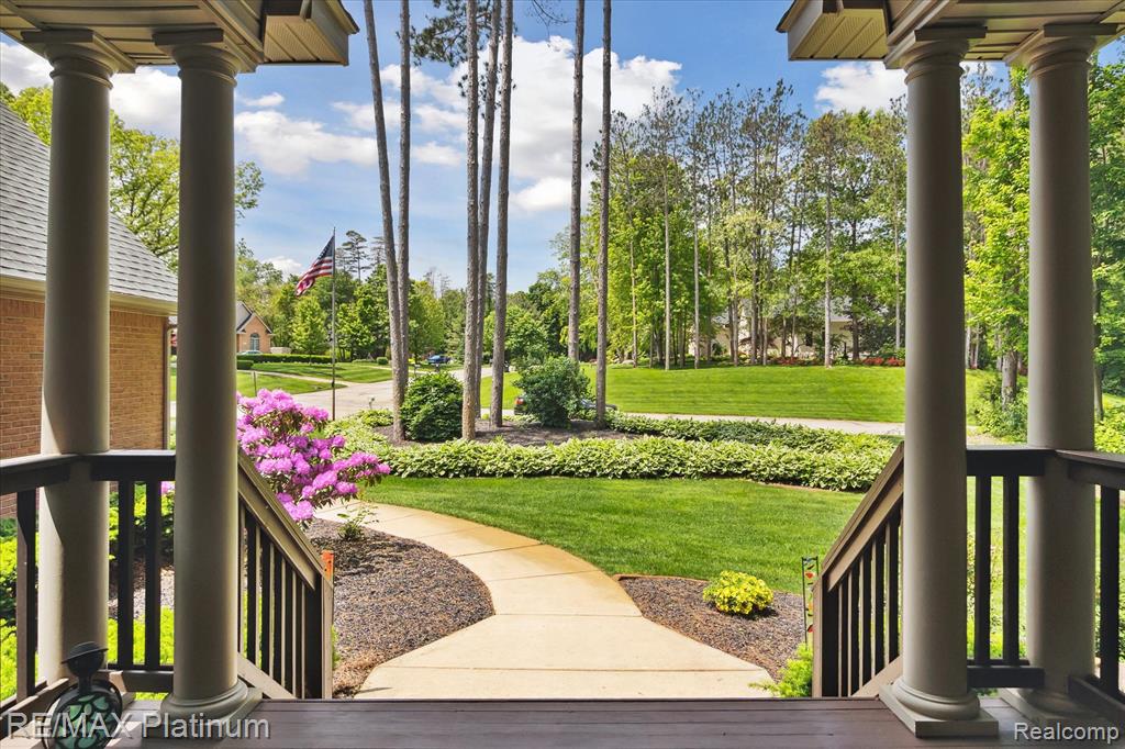 8257 Abalone Way, Pinckney, MI 48169 — Photo 4