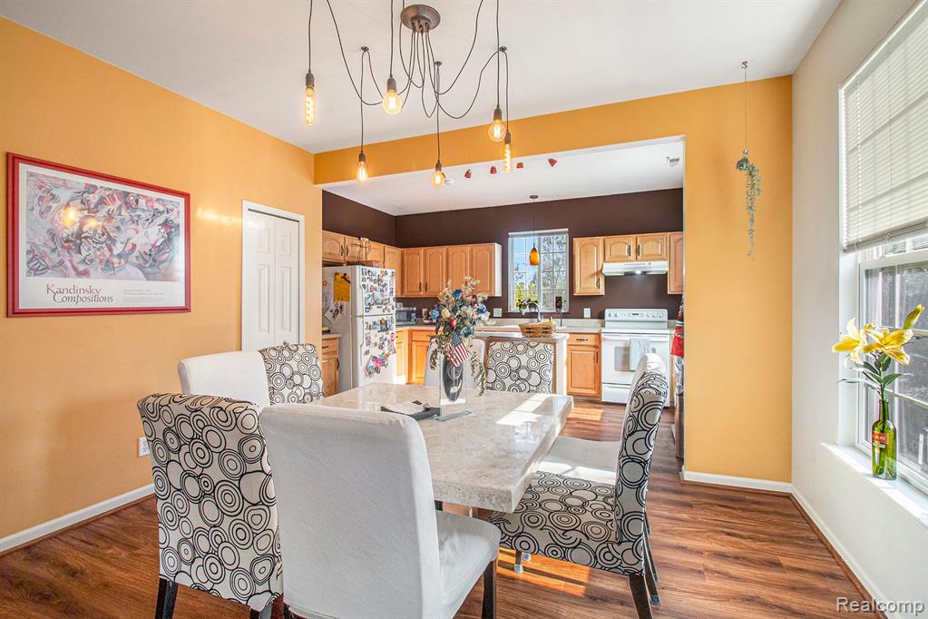 2016 CEDAR VALLEY Drive, Canton, MI 48188 — Photo 12