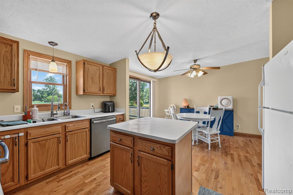 9889 Ditch Road, Chesaning, MI 48616 — Photo 21