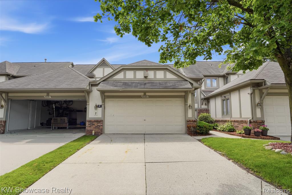 42289 Saratoga Circle, Canton, MI 48187 — front exterior