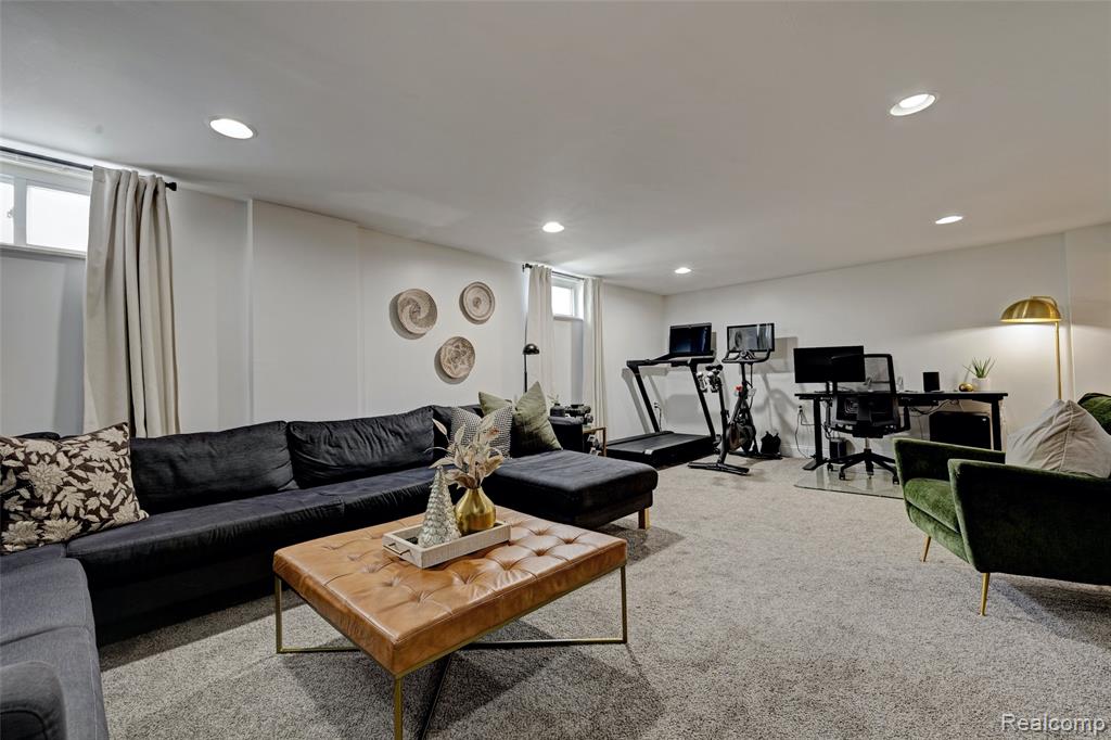 4404 Pinedale Avenue, Clarkston, MI — Photo 54