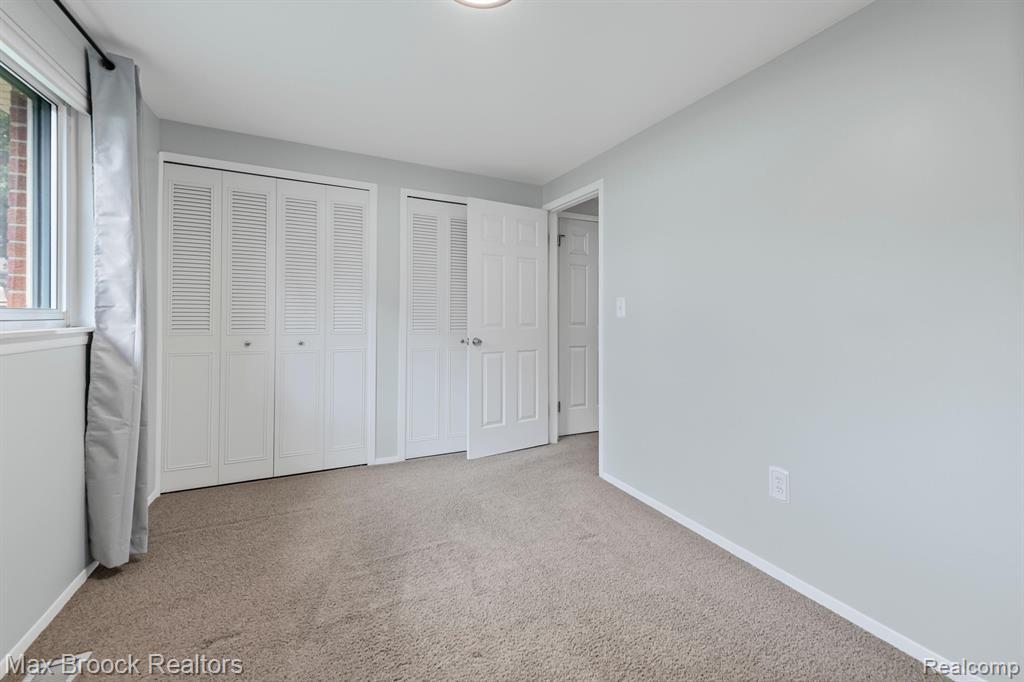 44018 Bannockburn Drive, Canton, MI 48187 — Photo 11
