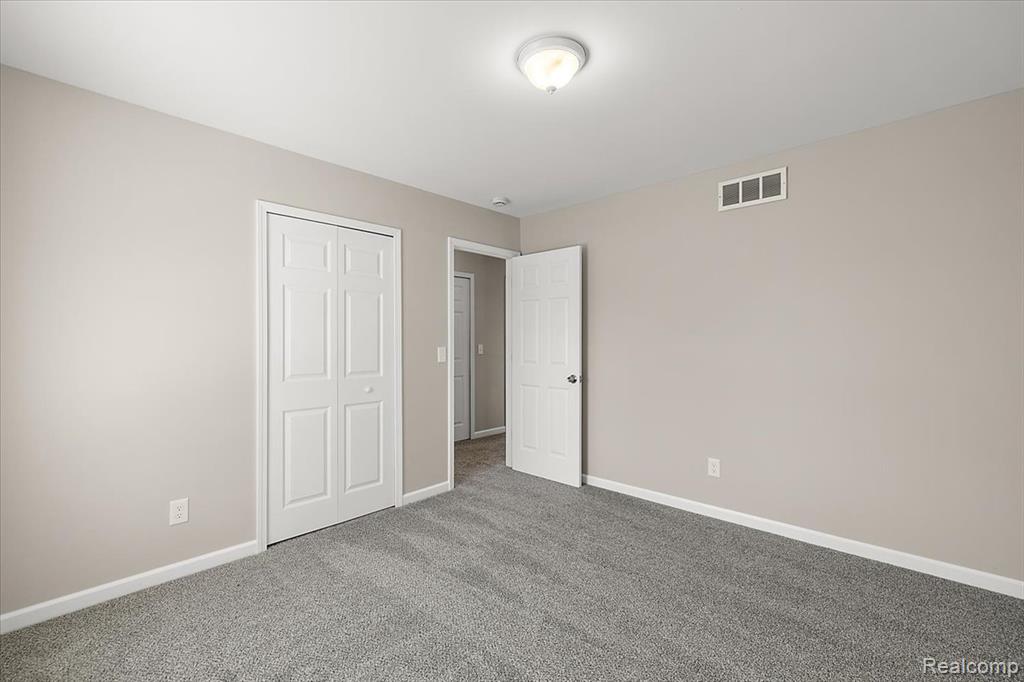 927 Alan Drive, Lake Orion, MI 48362 — Photo 31