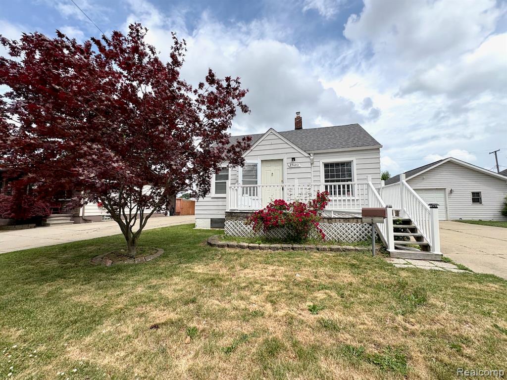 25680 Send Street, Roseville, MI 48066 — front exterior