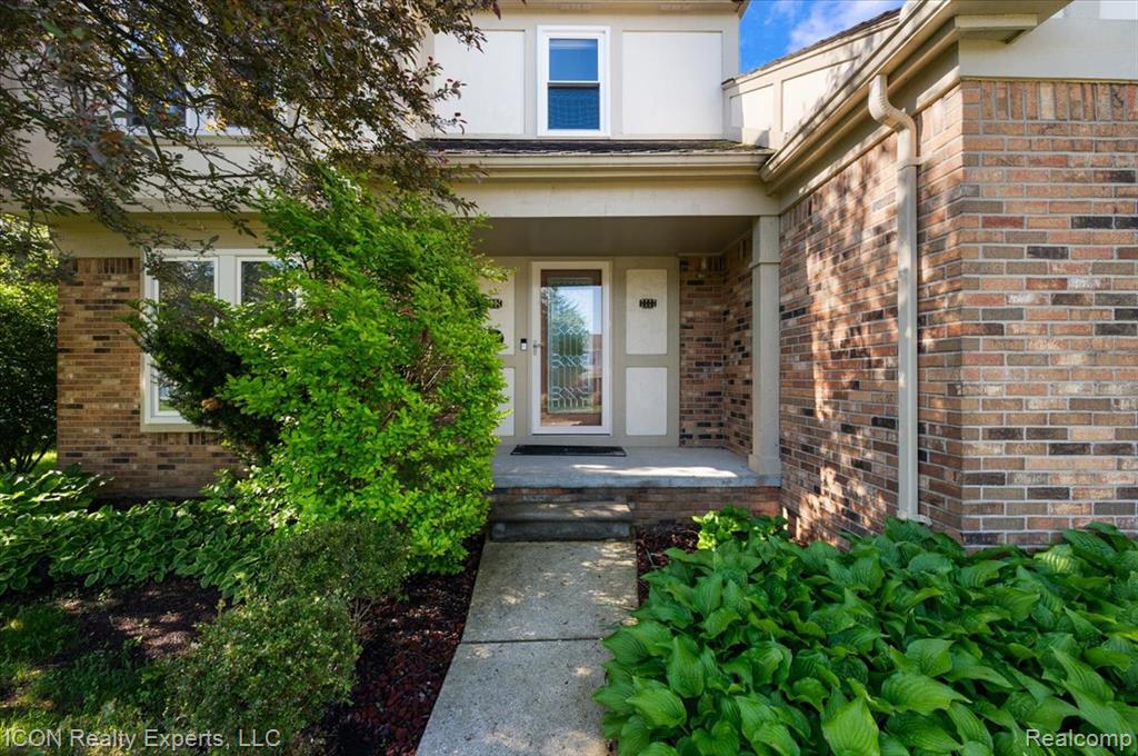 44831 Huntington Drive, Novi, MI — Photo 40