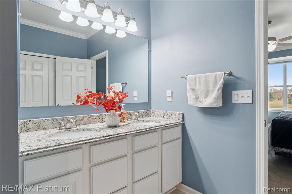 61082 SHAYA Boulevard, South Lyon, MI 48178 — Photo 27