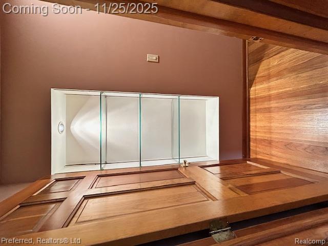 6800 Crestway Drive, Bloomfield, MI 48301 — Photo 33