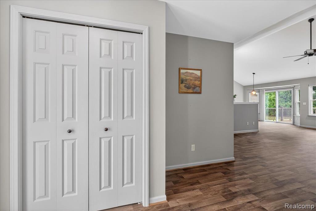 2089 W Ridge Drive, Davison, MI 48423 — Photo 7