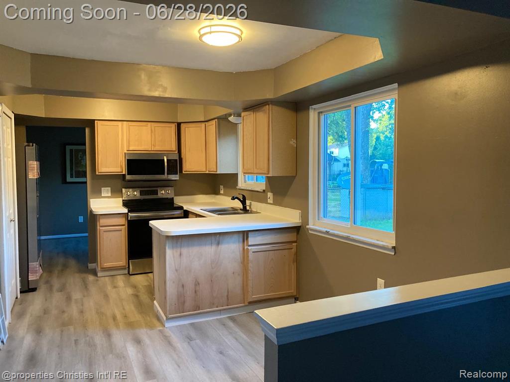 261 Charterhouse Drive, Canton, MI 48188 — Photo 2