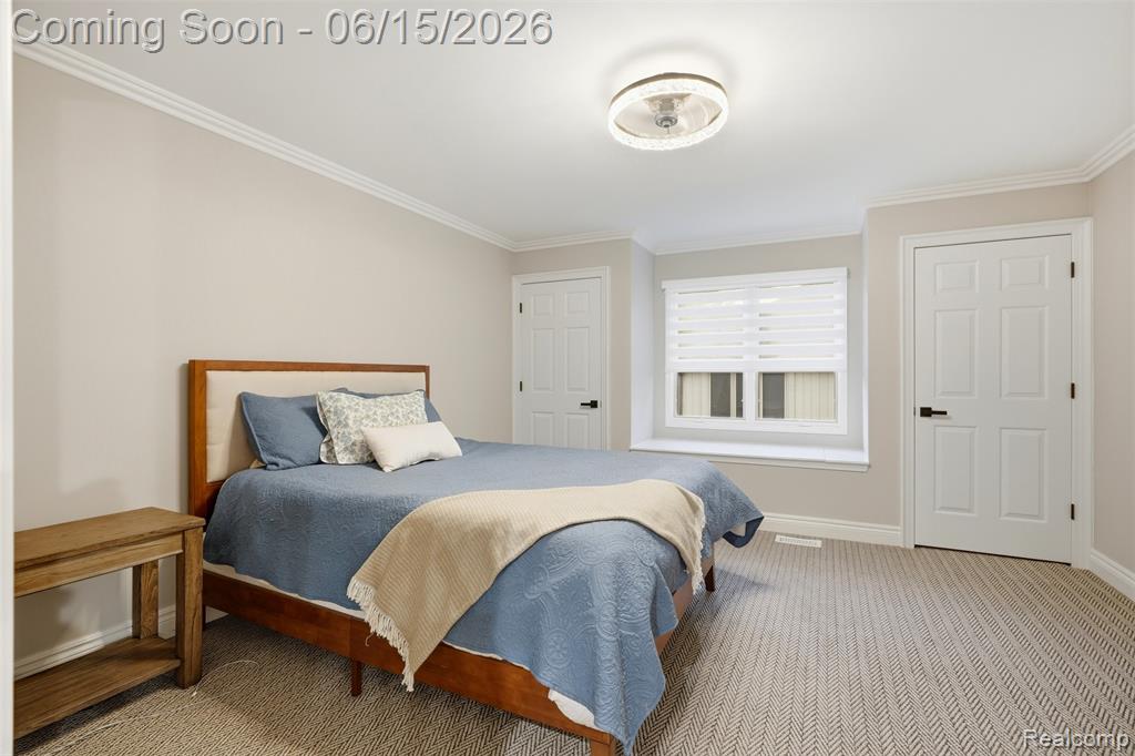 56173 Parkview Drive, Utica, MI 48316 — Photo 32
