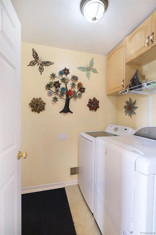 4181 MAPLEWOOD MEADOWS Avenue, Grand Blanc, MI 48439 — Photo 15