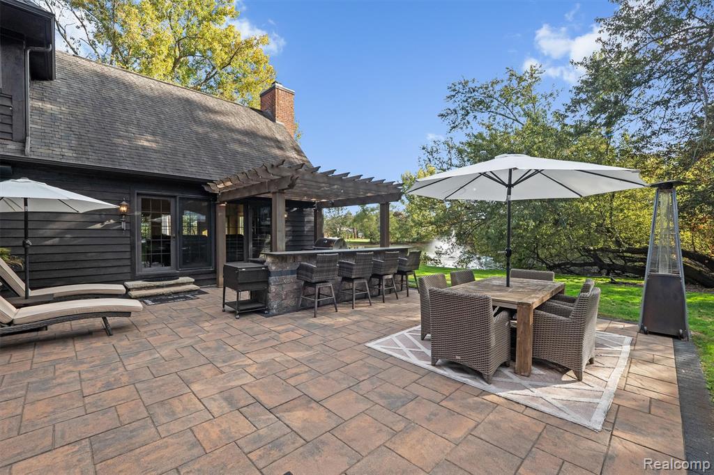 25325 Devon Lane, Franklin, MI 48025 — Photo 39