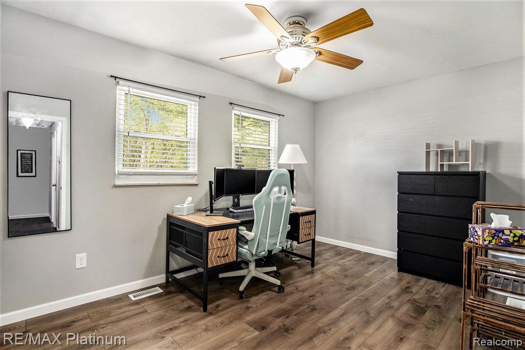 3687 STEINACKER Road, Howell, MI 48855 — Photo 10