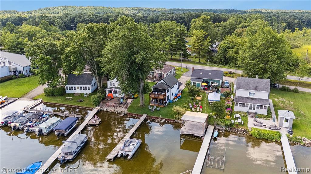 8980 Dexter Pinckney Road, Pinckney, MI 48169 — Photo 44