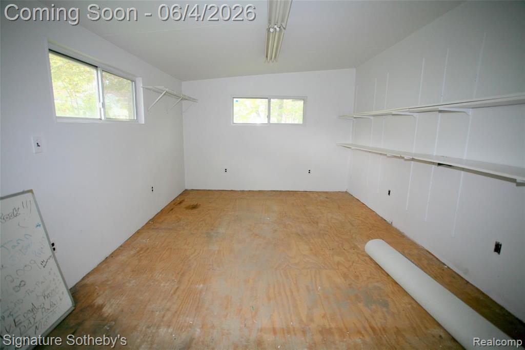 6038 S Main Street, Clarkston, MI — Photo 14