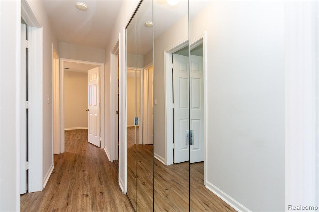 23278 Stromp Court, Trenton, MI 48183 — Photo 13