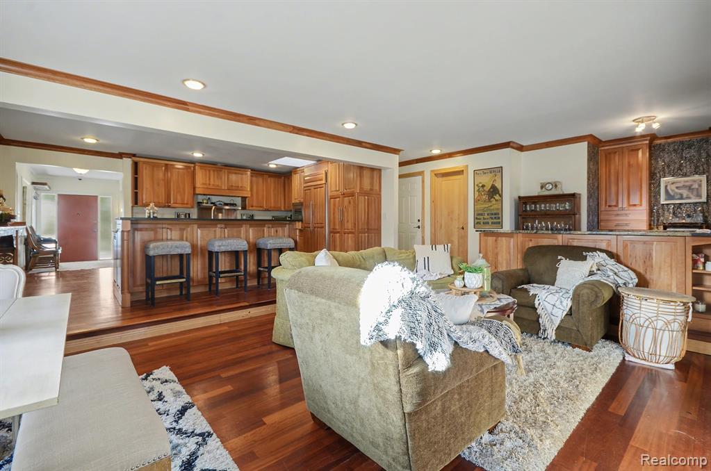 6622 Houghten Drive, Troy, MI 48098 — Photo 17
