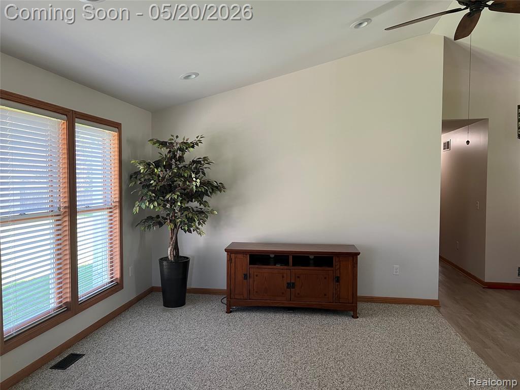 6895 Fairway, Howell, MI 48843 — Photo 4