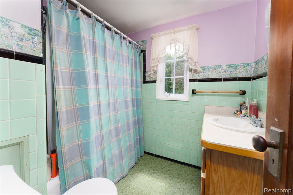 9301 W Grand River Avenue, Fowlerville, MI 48836 — Photo 16