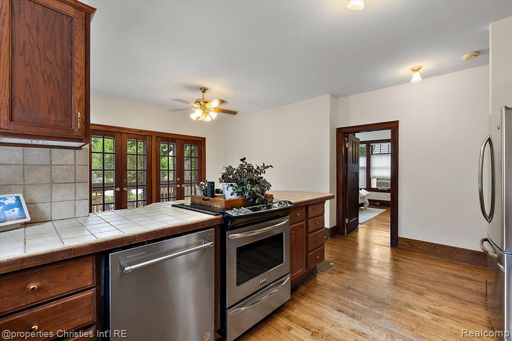 3417 Seminole Street, Detroit, MI, 48214