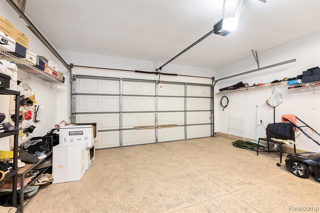 4810 Benjamin Drive, Sterling Heights, MI 48310 — Photo 19