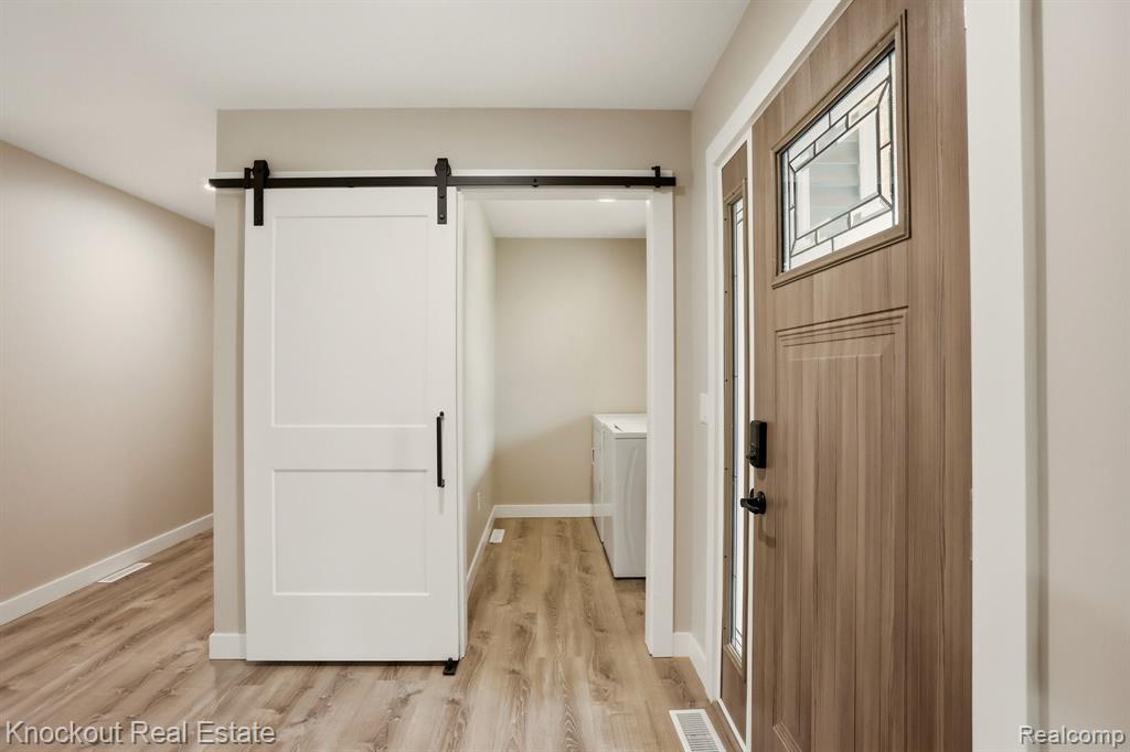 12095 Country Run Drive, Birch Run, MI 48415 — Photo 40