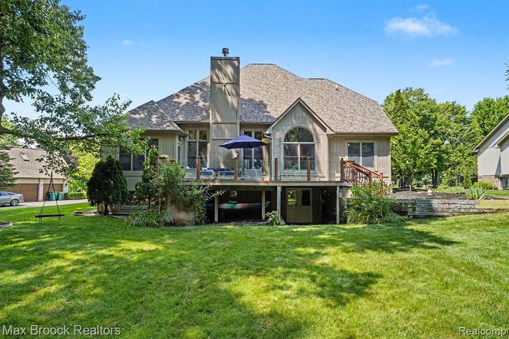 9843 Oak Valley Drive, Clarkston, MI 48348 — Photo 35