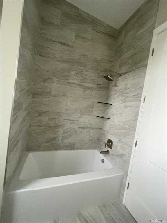 68651 Lake Angela Pointe, Richmond, MI 48062 — Photo 16