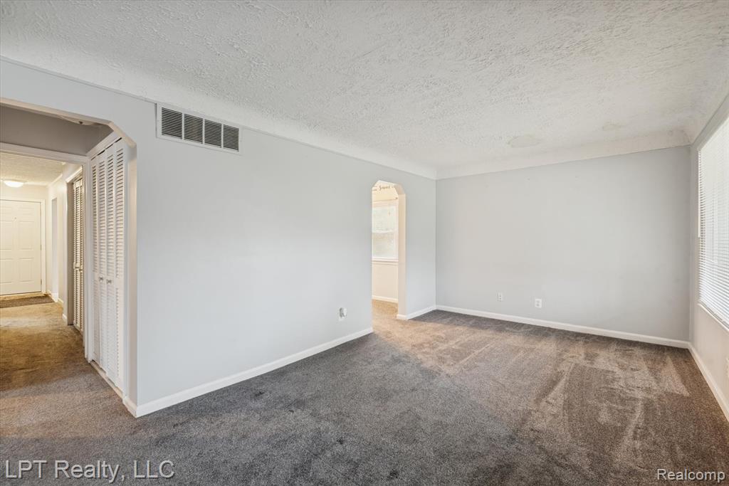 5172 Hazel Street, Dearborn Heights, MI 48125 — Photo 10