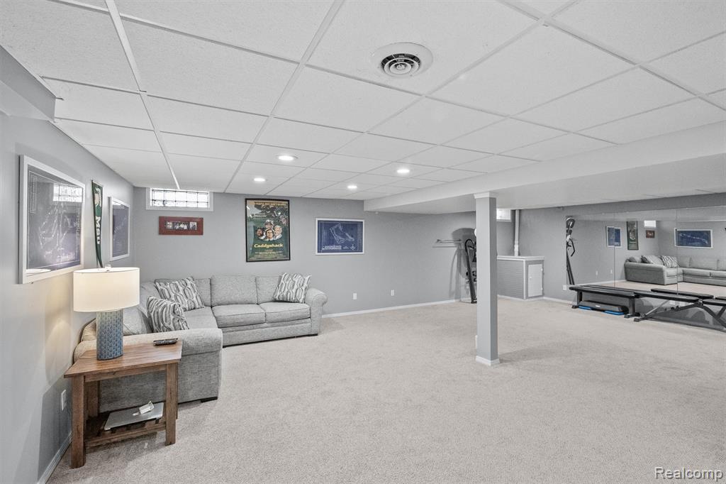 4778 Greenview Court, Commerce Twp, MI 48382 — Photo 29