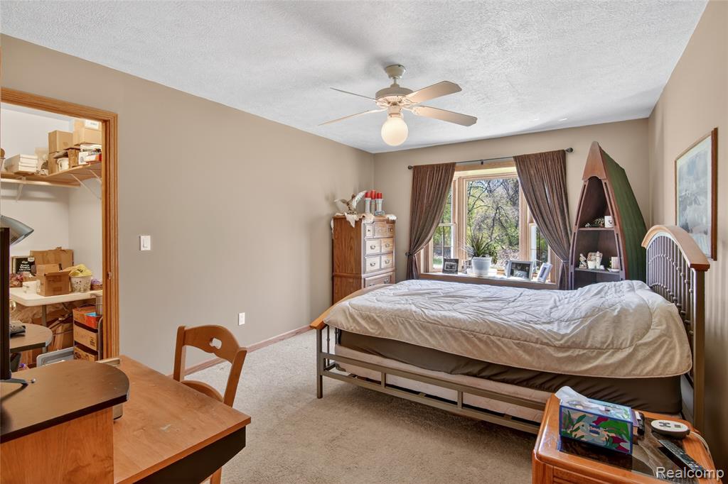 7233 Hague Avenue, Jackson, MI 49201 — Photo 18