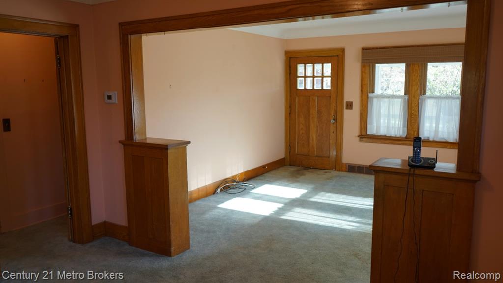 709 Cadillac Street, Flint, MI 48504 — Photo 9