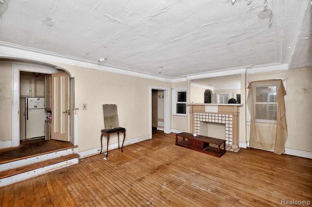 2437 Longfellow Street, Detroit, MI 48206 — Photo 8