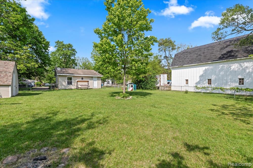 501 Front Street, Holly, MI 48442 — Photo 36