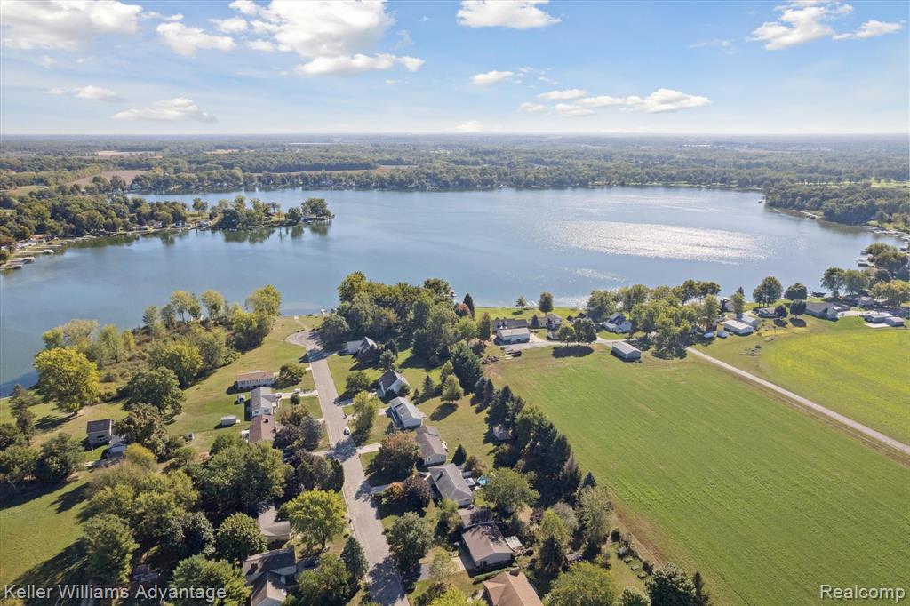 245 Lyn Brook Drive, Coldwater, MI 49036 — Photo 43