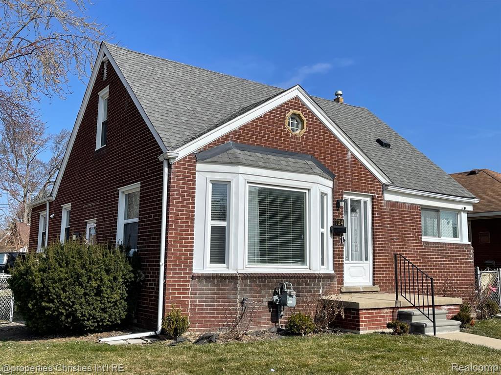 724 Winchester Avenue, Lincoln Park, MI 48146 — Photo 2