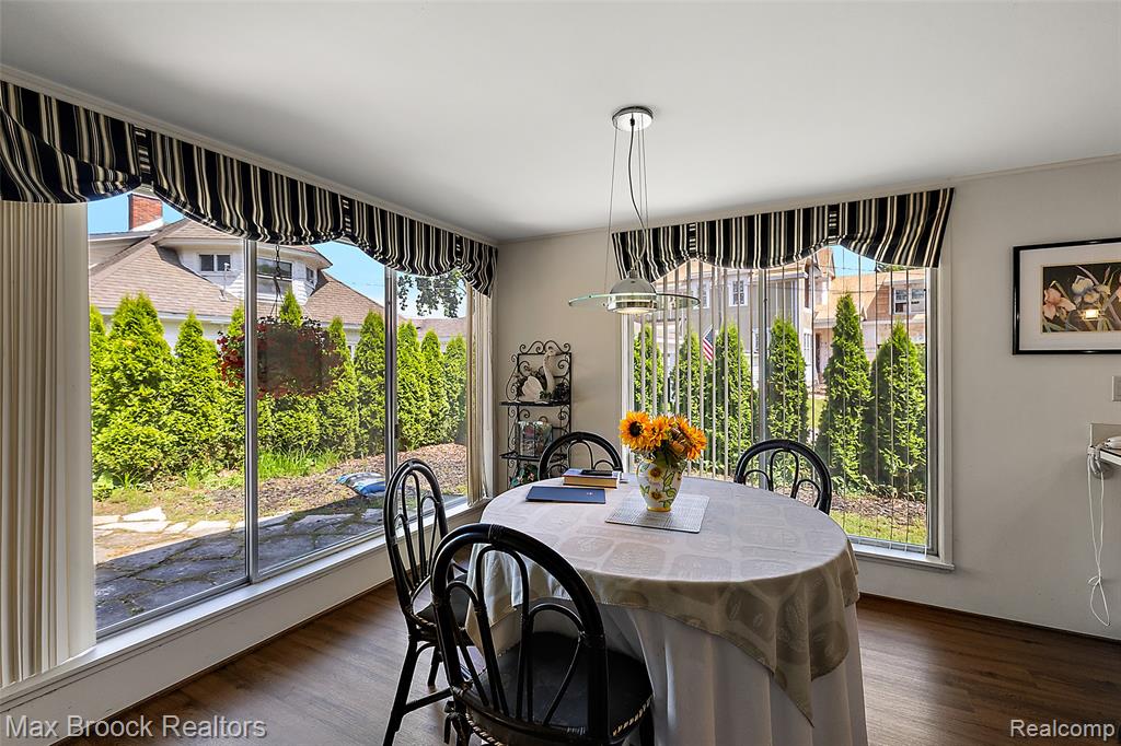4848 Willow Lane, Orchard Lake Village, MI 48324 — Photo 8