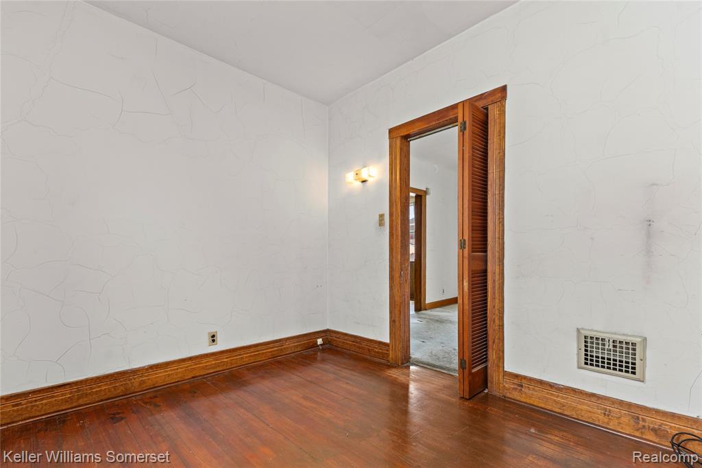 8151 Dayton Street, Detroit, MI 48210 — Photo 24