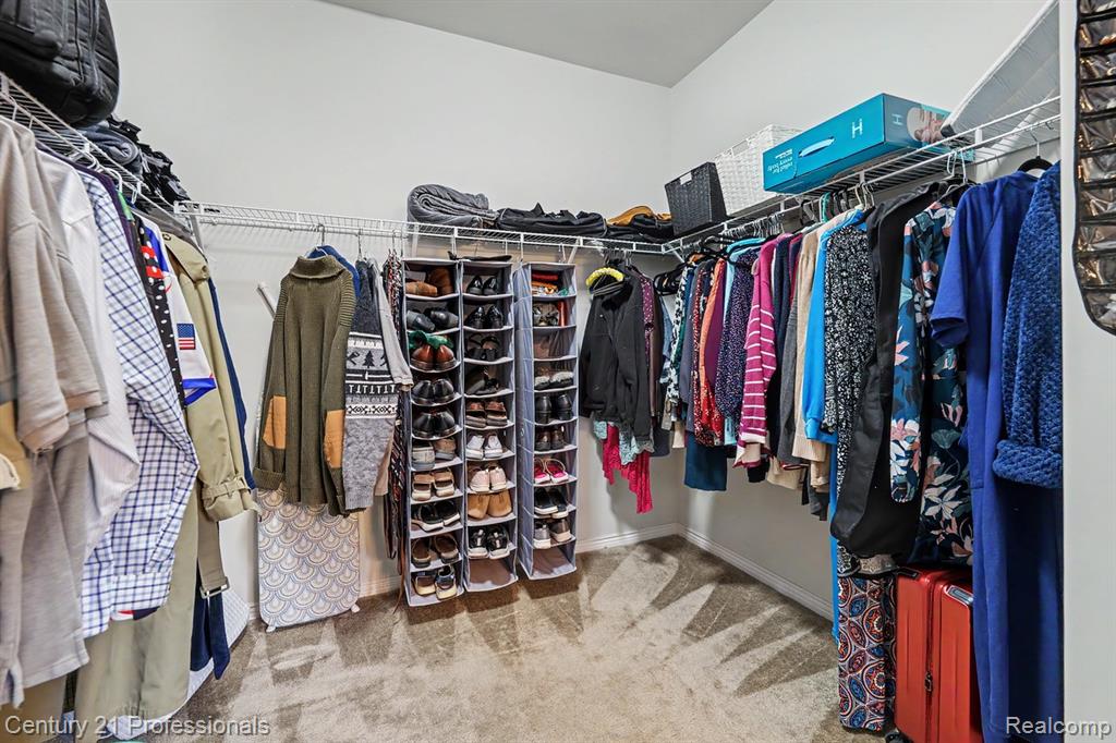49455 Messara Drive, Macomb, MI 48042 — Photo 25
