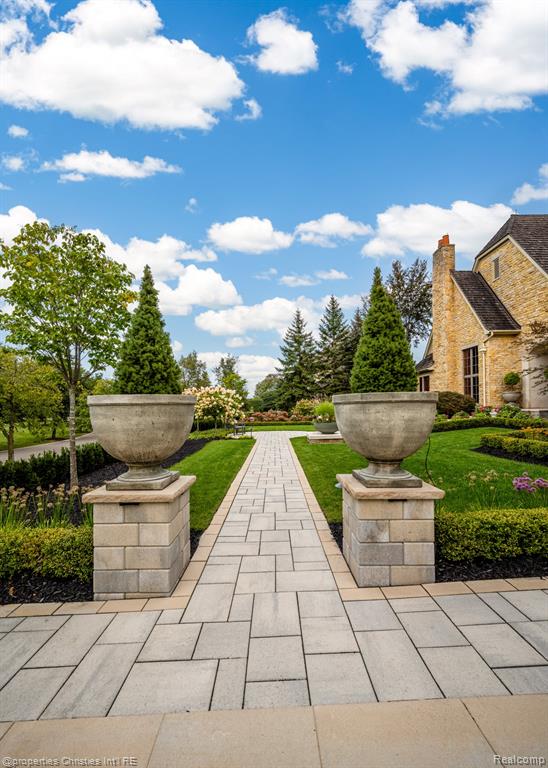 47765 Bellagio Drive, Northville, MI 48167 — Photo 78