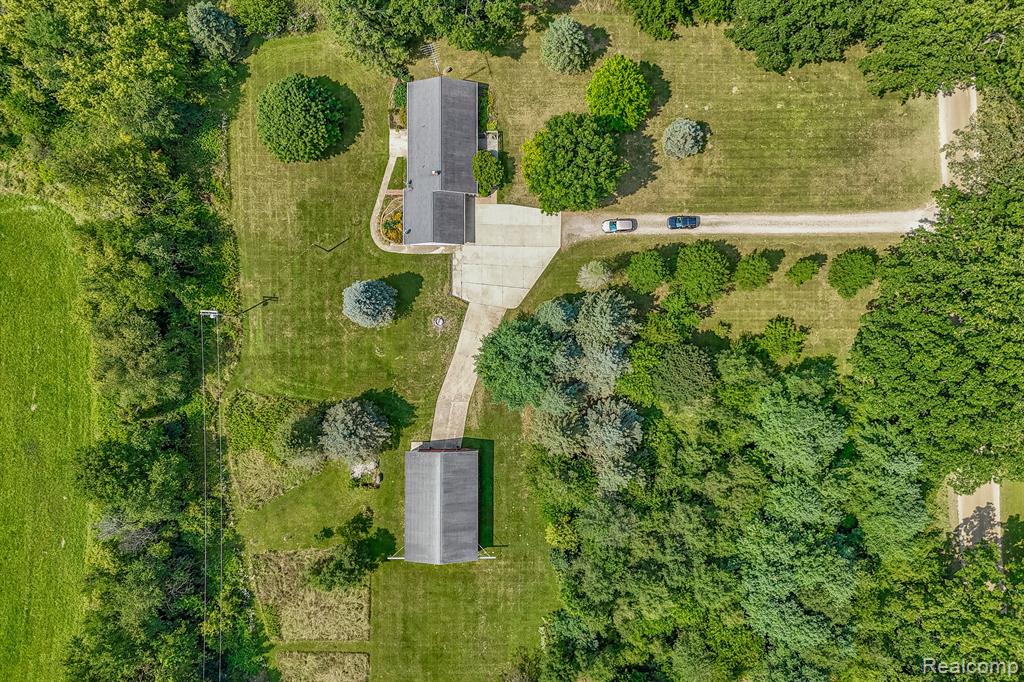 12735 BURMEISTER Road, Manchester, MI 48158 — Photo 38