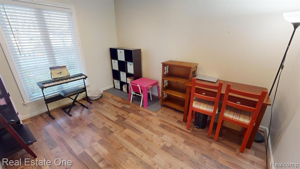 4160 FORBUSH Avenue, West Bloomfield, MI 48323 — Photo 12