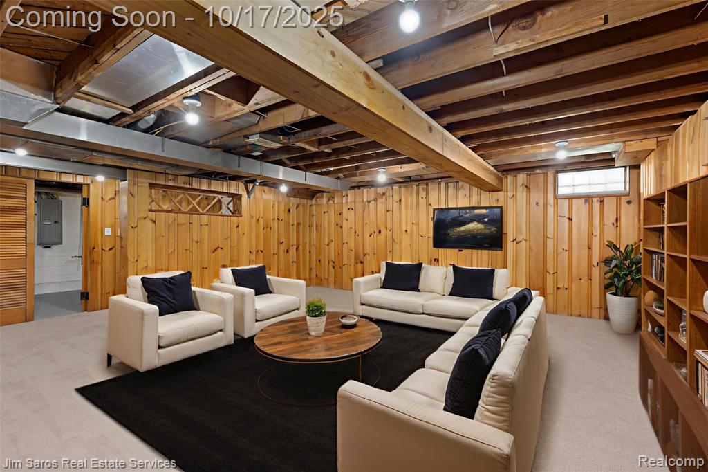807 Barrington, Grosse Pointe Park, MI 48230 — Photo 19