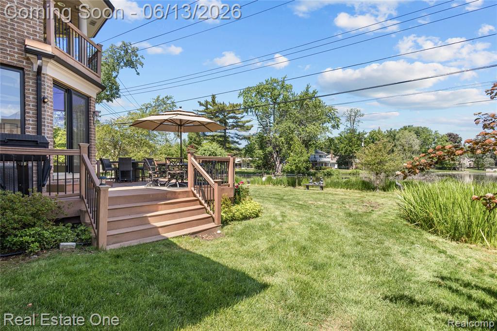 2428 Pine Lake Road, West Bloomfield, MI 48324 — Photo 21